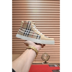 Burberry Sneakers